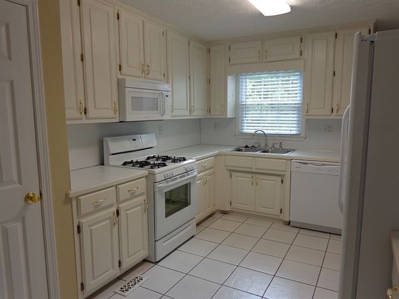 5th image of 184 Vista Dr