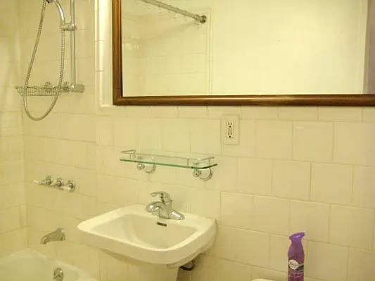 Rented by Level Group | media 30