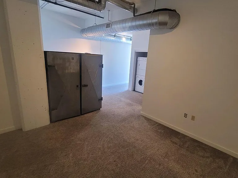 103 E Sprague Ave #202 — Photo 6