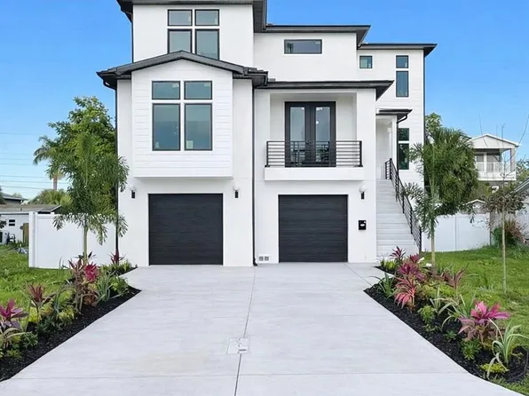 4019 Harrisburg St NE, Saint Petersburg, FL 33703