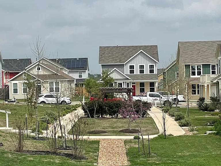 420 Ferrule Dr #B — Photo 3