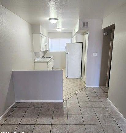 2nd image of 738 E 1st Ave APT 2
