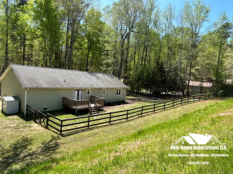 1645 Pilgrim Rd — Photo 18