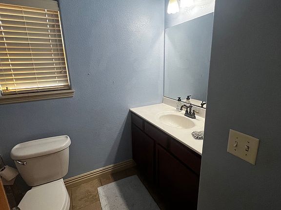 5th image of 2306 Deer Valley St