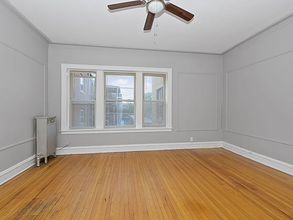 3rd image of 8139-8145 S Maryland Ave #8141-2