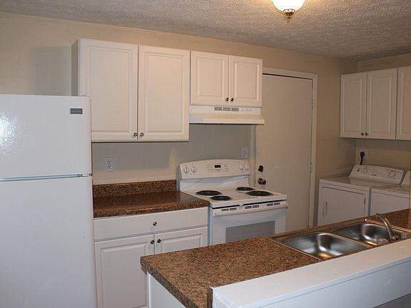 3rd image of 8150 Mount Charles Dr
