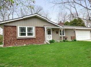 132 W Maple St, Grafton, WI 53024