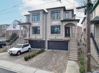 446 Elizabeth St #446, Fort Lee, NJ 07024