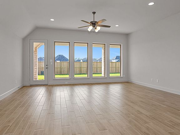 3rd image of 1319 Watermont Dr
