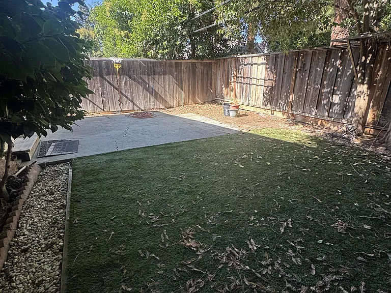 590 Hazel Dell Way #3 — Photo 7