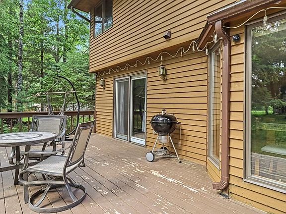 2nd image of 7409 Forest Dr