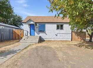 1216 S 3rd Ave, Pasco, WA 99301