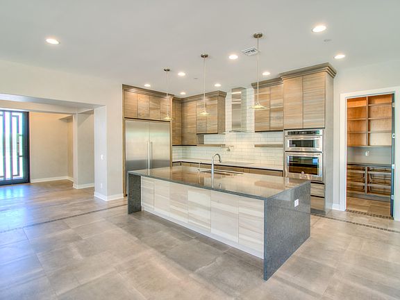 4th image of 13998 N 74th Ln