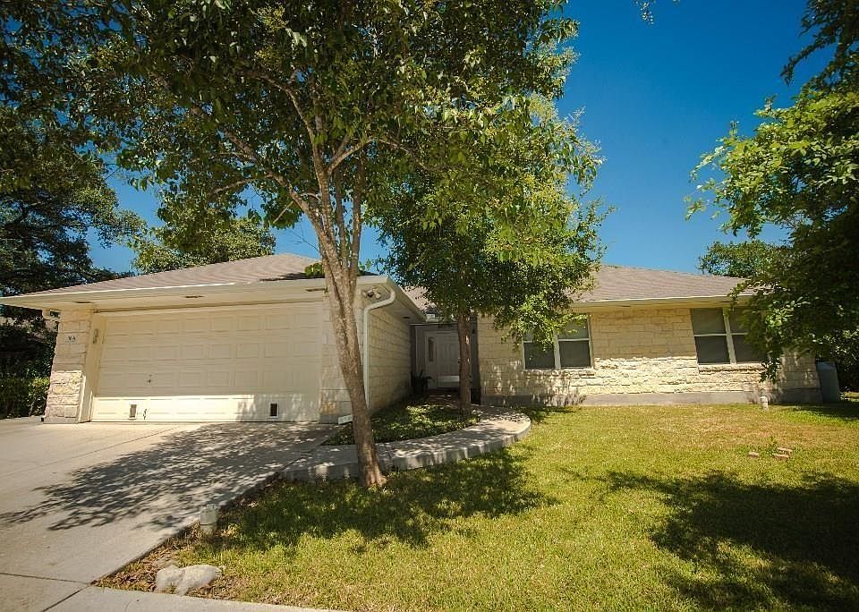 1st image of 5640 W Oak Blvd