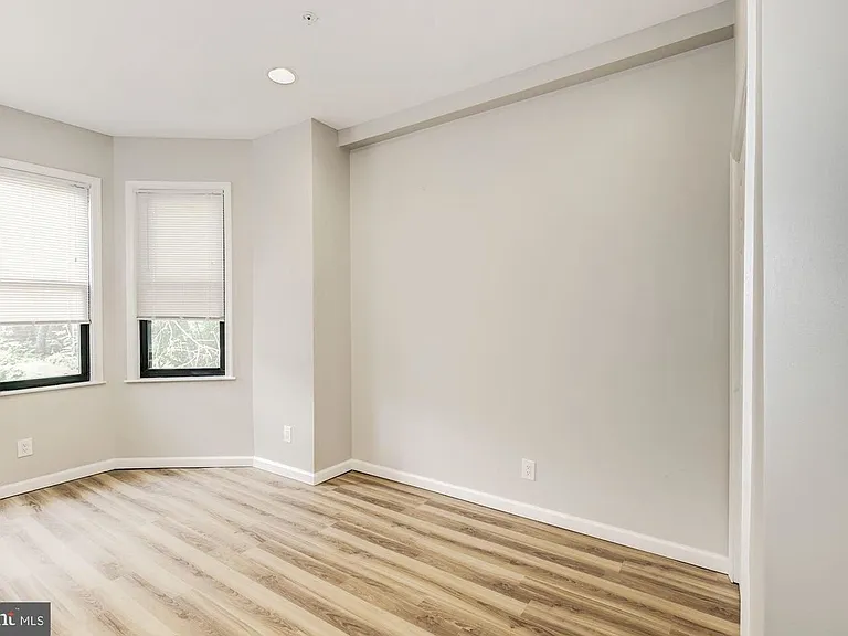 2343 N College Ave #2 — Photo 4