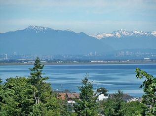 2144 Wicklow Pl, Point Roberts, WA 98281