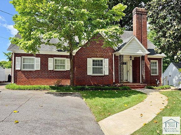 2nd image of 406 Hairston St