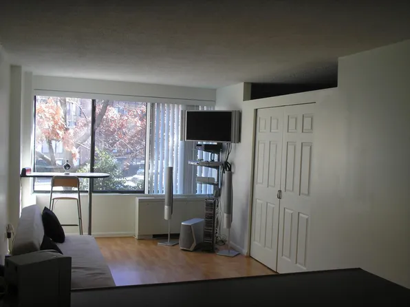 1330 New Hampshire Ave NW, Washington, DC