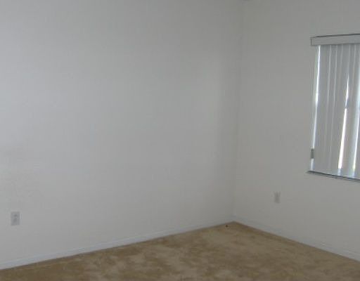 4th image of 781 NW 170th Ter