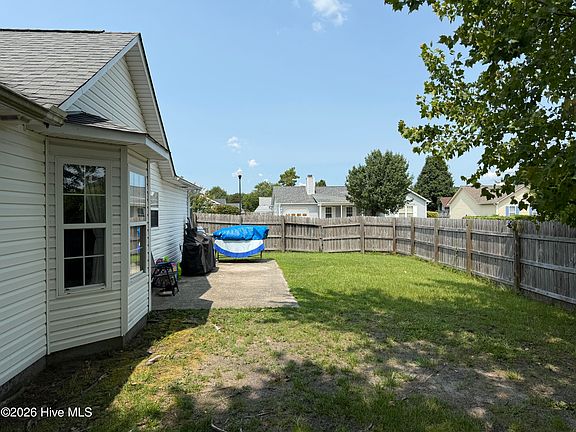 4th image of 6701 Newbury Way
