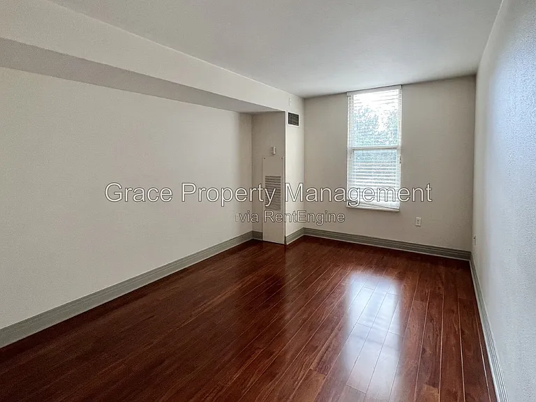 601 W 11th Ave #303 — Photo 7