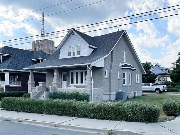 2nd image of 188 Giles Blvd E