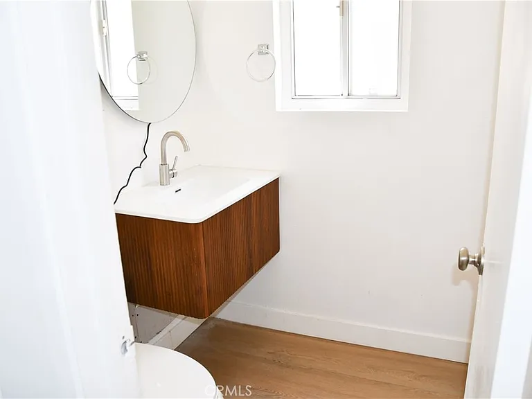 994 Valencia St #104 — Photo 18