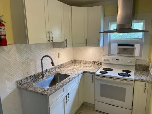 859 Newton Ave S #4, Saint Petersburg, FL 33701