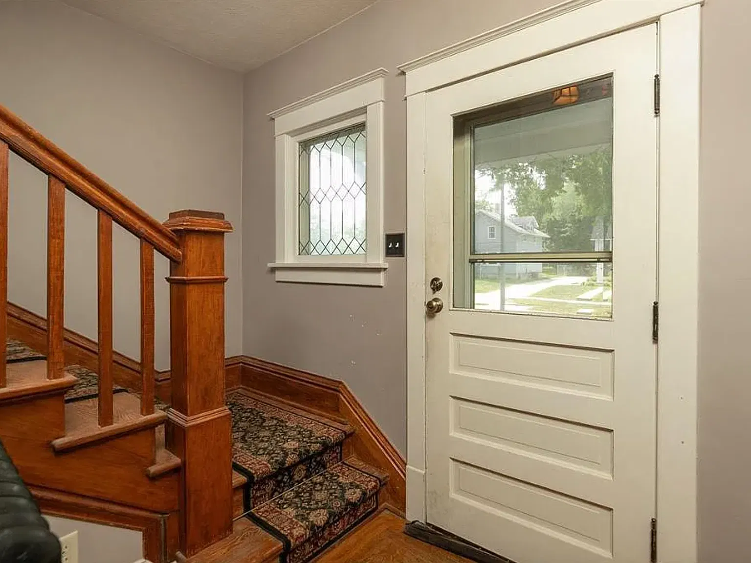 905 E Center St — Photo 2