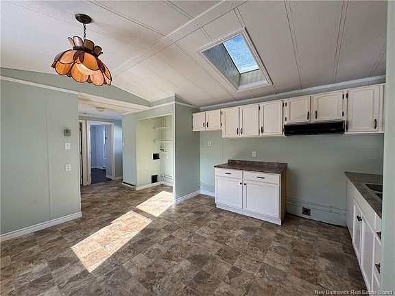 2nd image of 20 3rd St