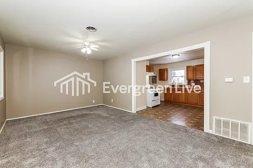4704 Celtic Dr Photo 1