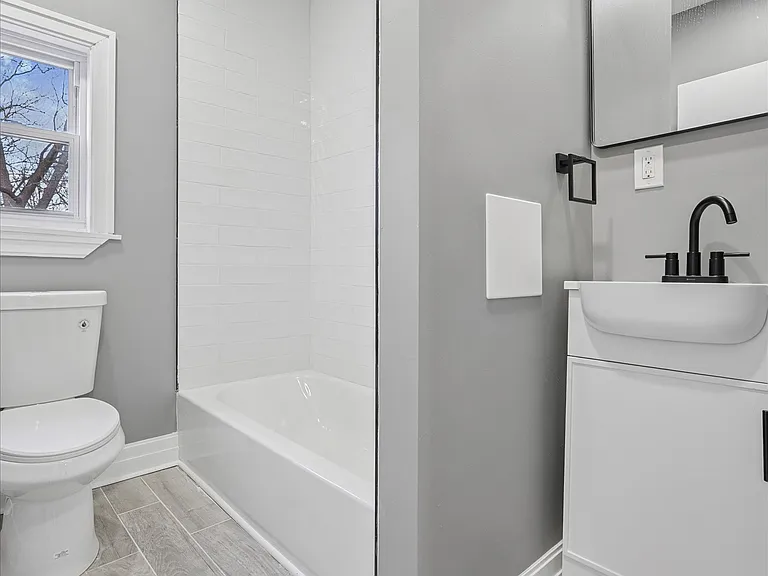 523 W Glenside Ave — Photo 20