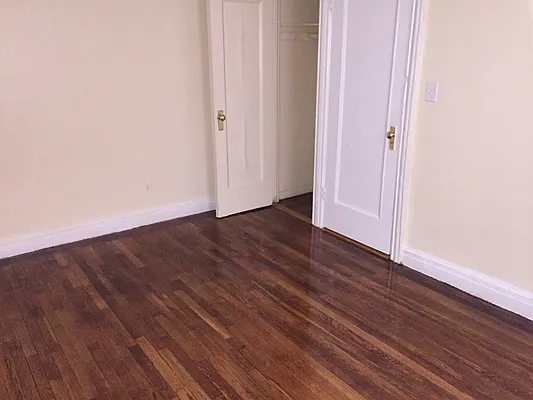 Rented by Uptown Flats LLC | media 28