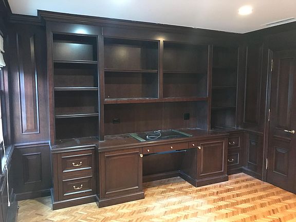 5th image of 1505 N Astor St #3