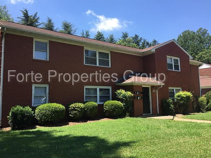 1st image of 329 N Bost St APT 3