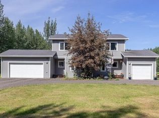 2612 Arabian Ct #2612, North Pole, AK 99705