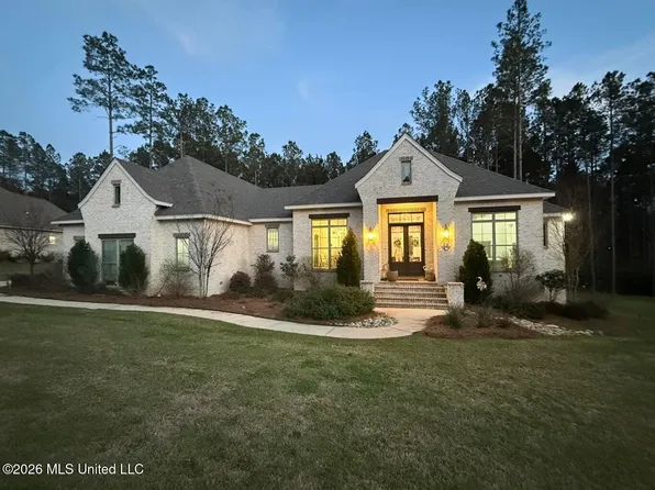 16 Manatee, Hattiesburg, MS 39402