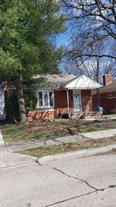 24304 Rosebud St, Eastpointe, MI, 48021
