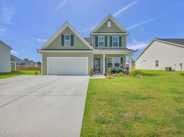 207 Flora Field Drive, Jacksonville, NC 28546