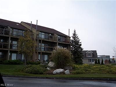 1st image of 505-A3 W Lakeshore Dr