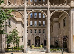 1901 Walnut St APT 2E, Philadelphia, PA