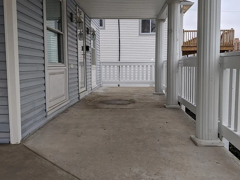 2443 S Dixie Dr — Photo 35
