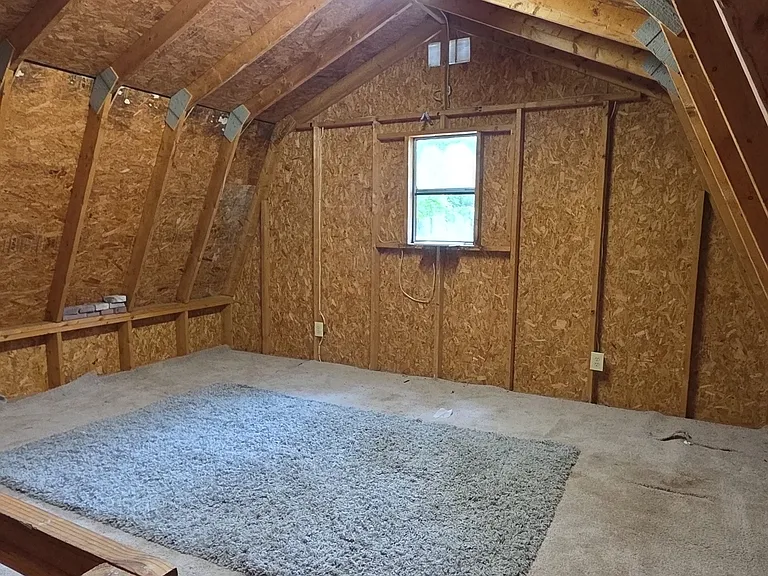 612 Dupont Dr — Photo 17