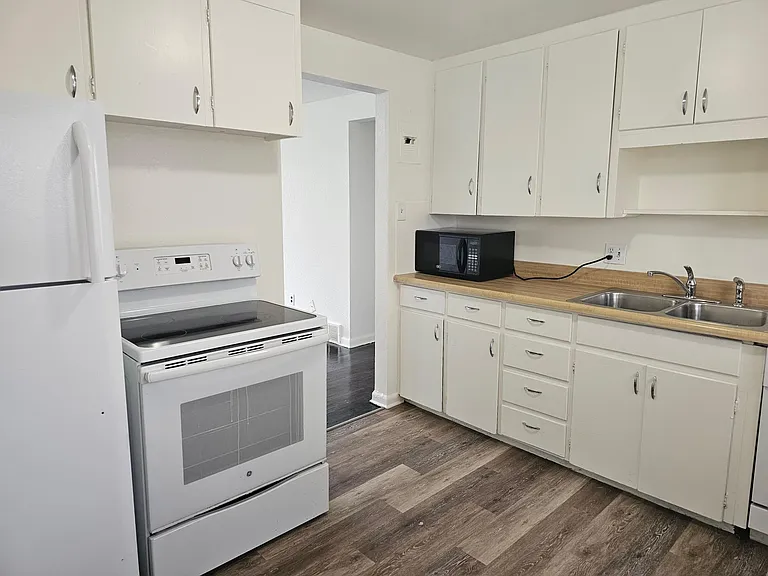 7720 W 39th Ave #2 — Photo 3