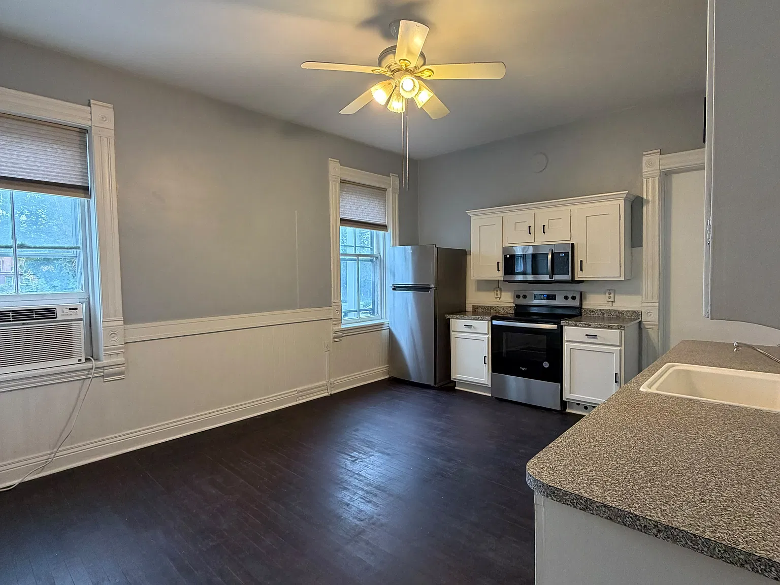 1 bed, 800 sqft, $1,200 — Photo 2