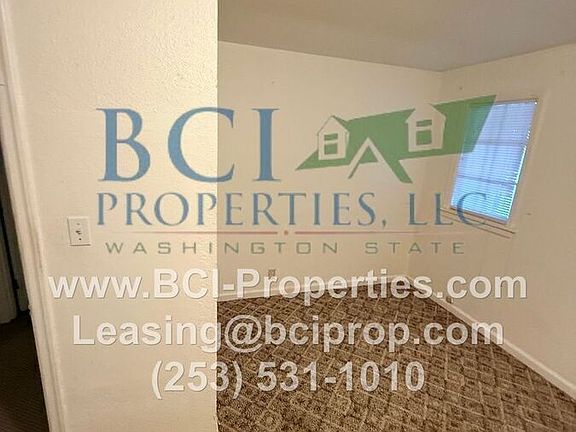3rd image of 5503 112th St SW #1