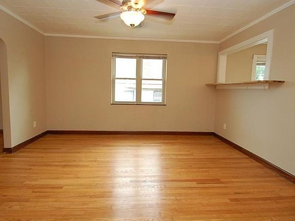 4th image of 3944 Hazel Ave