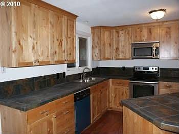 2nd image of 555 NE Centurion Ct