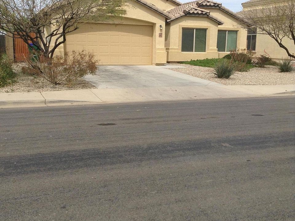 1st image of 36952 W Leonessa Ave