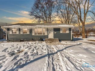 725 Tappan St, Maumee, OH 43537